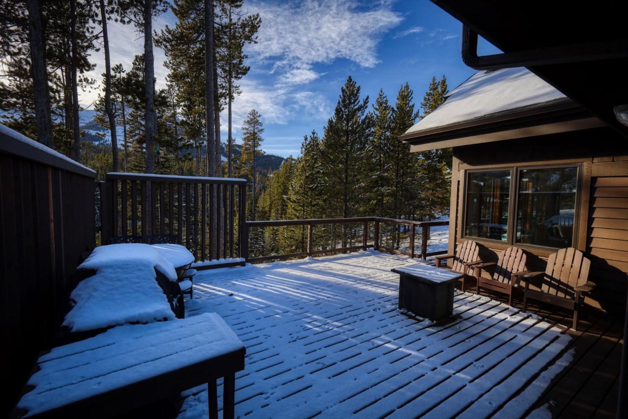 Rising Bull Lodge Big Sky Buitenkant foto
