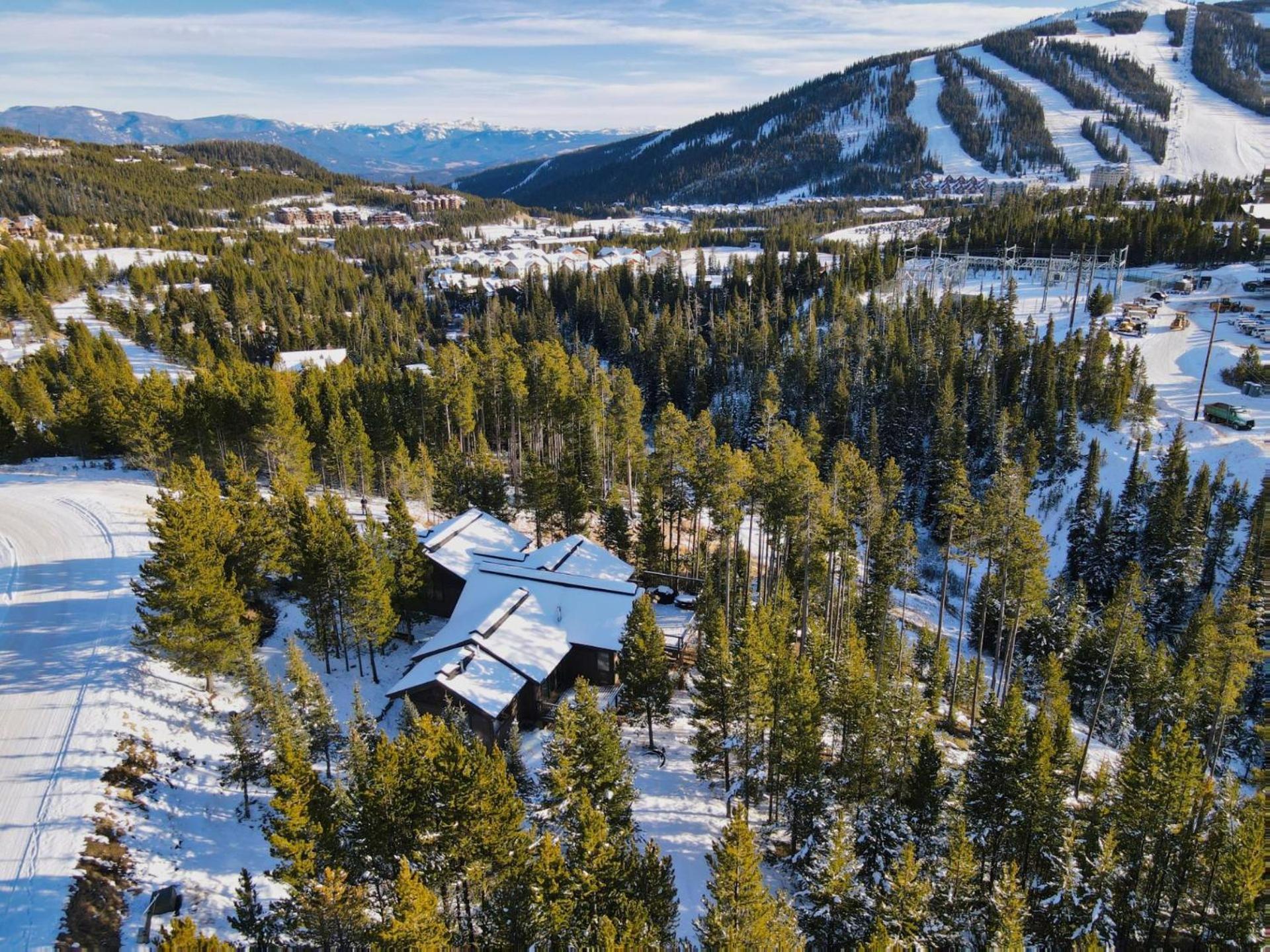 Rising Bull Lodge Big Sky Buitenkant foto
