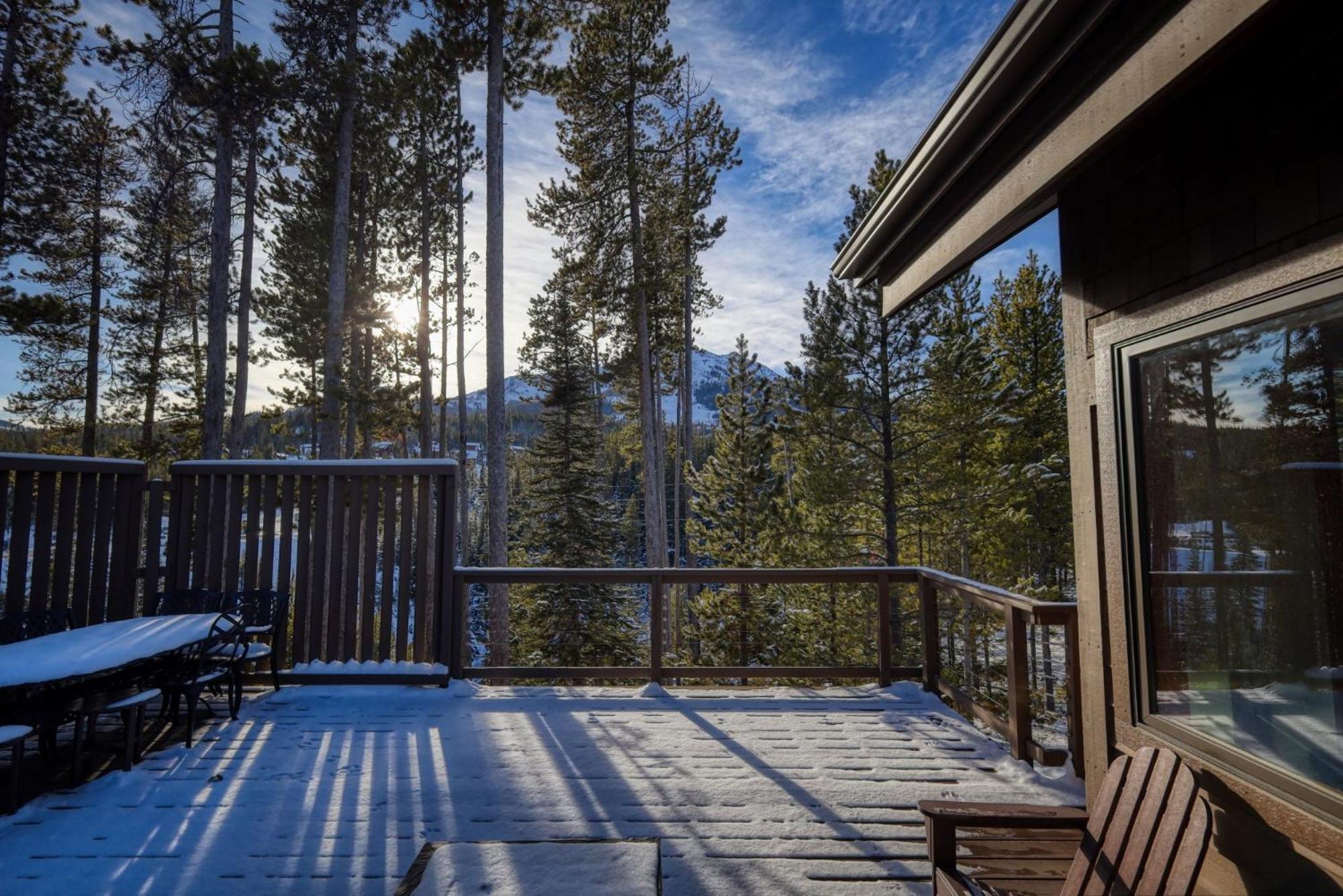 Rising Bull Lodge Big Sky Buitenkant foto